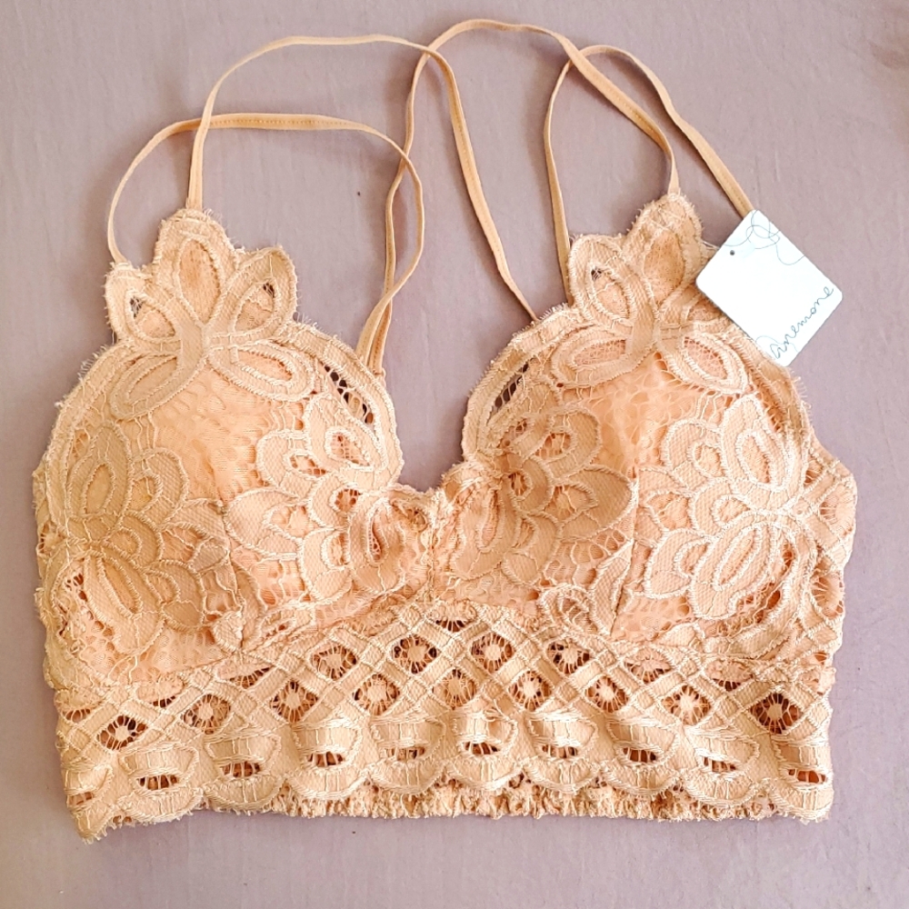 Anemone Floral Lace Bralette in Soft Peach Size Large